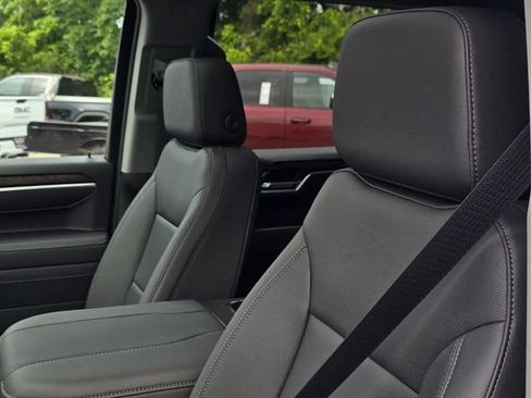 New 2026 GMC Sierra 1500 SLT w/ SLT Premium Plus Package AWD/4WD image 18
