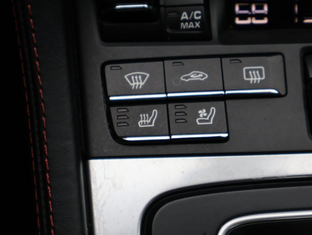 Used 2024 Porsche 718 Boxster RWD image 21