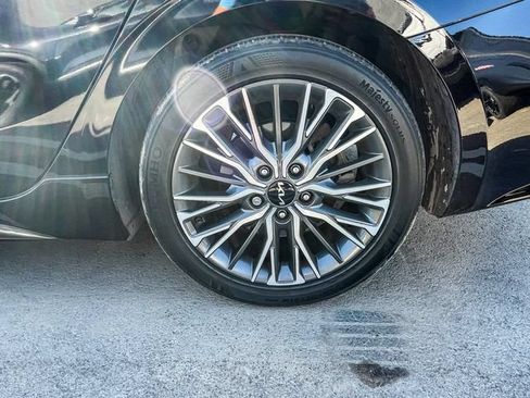 Certified 2022 Kia Forte GT-Line w/ GT-Line Premium Package FWD image 9