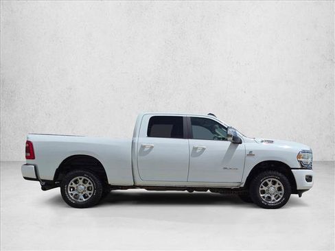 Used 2023 RAM 2500 Laramie AWD/4WD image 4