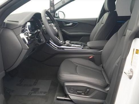 New 2026 Audi Q8 Premium Plus AWD/4WD image 6