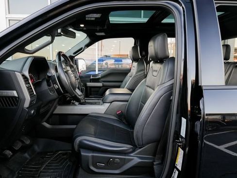 Used 2018 Ford F150 Raptor w/ Equipment Group 802A Luxury AWD/4WD image 22