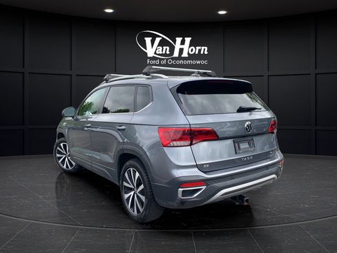 Used 2022 Volkswagen Taos SE AWD/4WD image 5