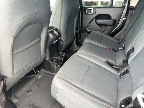 New 2026 Jeep Gladiator Sport image 21