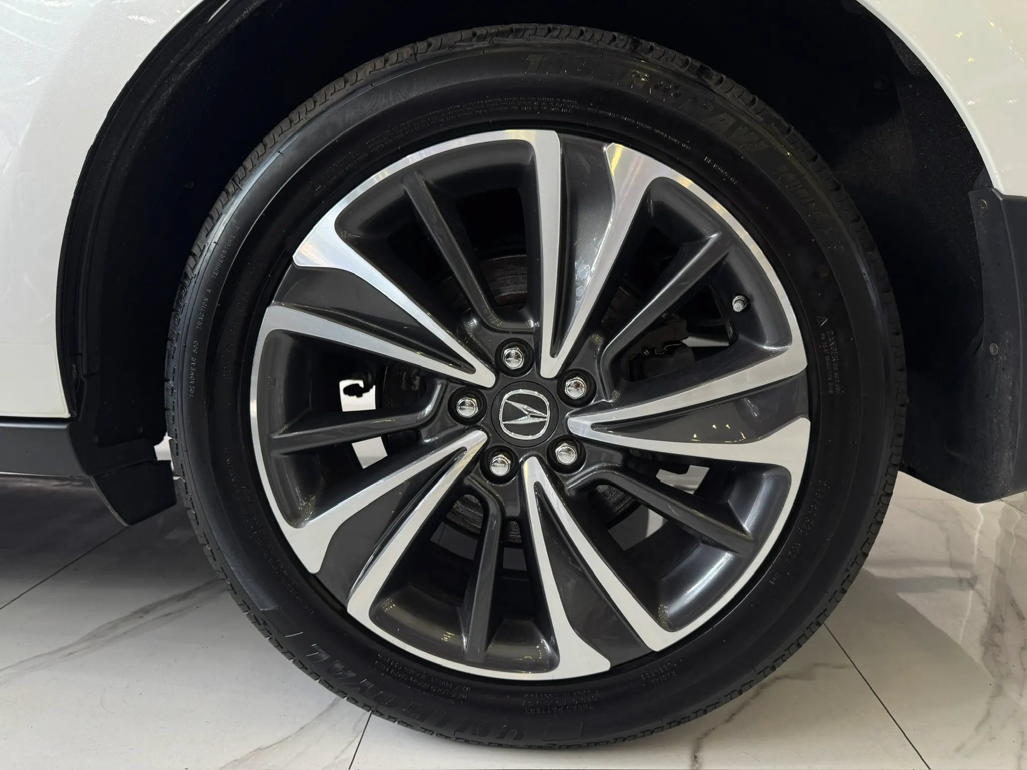 Used 2020 Acura MDX w/ Technology Package AWD/4WD image 9