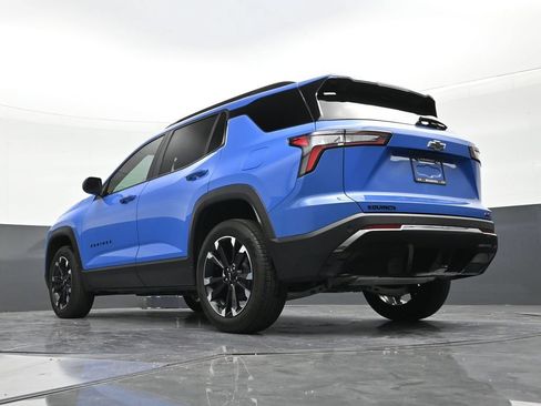 Used 2026 Chevrolet Equinox RS FWD image 22