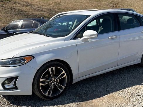 Used 2020 Ford Fusion Titanium image 5