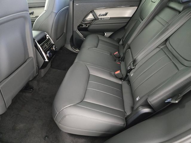 New 2026 Land Rover Range Rover Sport SE AWD/4WD image 5