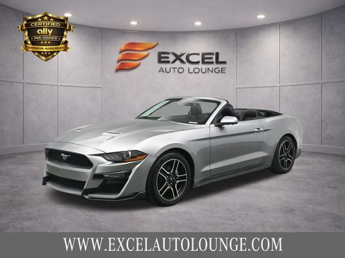 Used 2023 Ford Mustang Premium RWD image 1