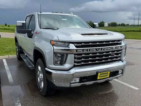 Used 2021 Chevrolet Silverado 3500 LTZ w/ LTZ Premium Package AWD/4WD image 3