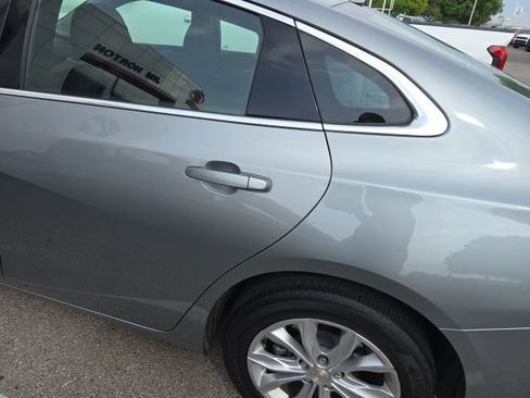 Used 2025 Chevrolet Malibu LT image 12