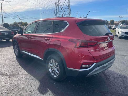 Used 2020 Hyundai Santa Fe SE image 3
