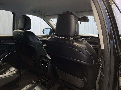 Certified 2021 Jeep Grand Cherokee L Limited image 44