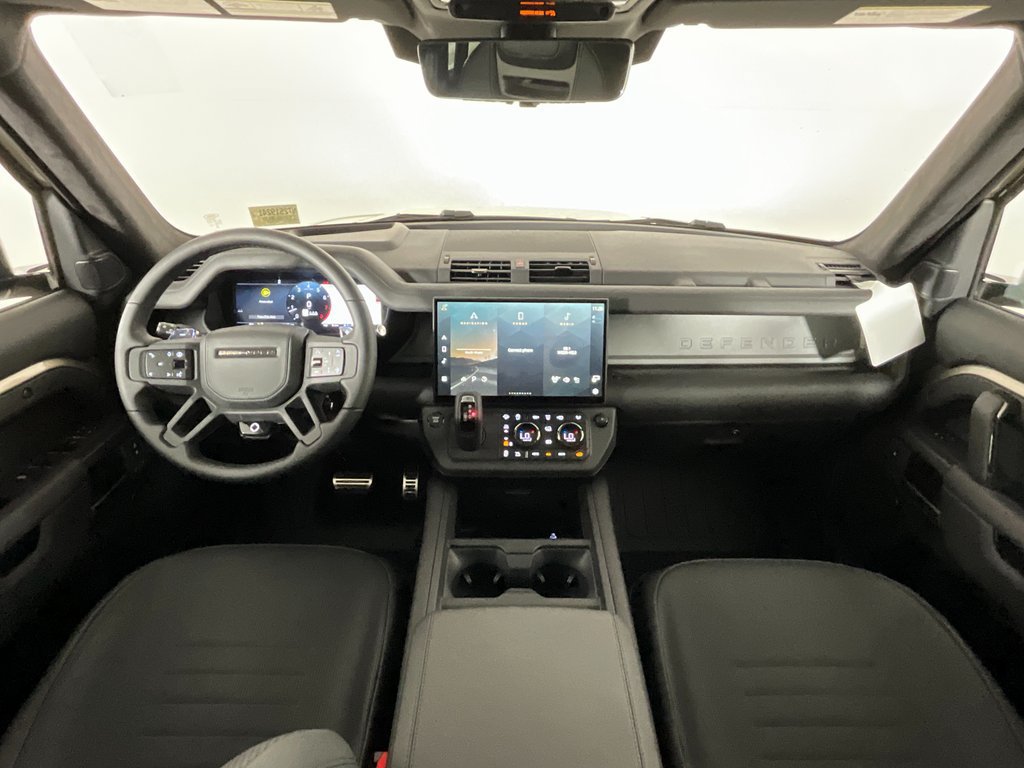 New 2026 Land Rover Defender 110 OCTA AWD/4WD image 4