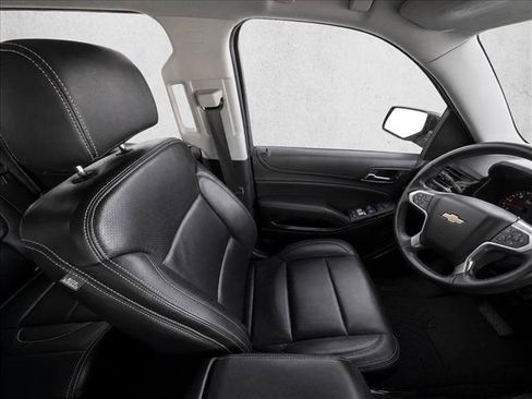 Used 2019 Chevrolet Tahoe LS RWD image 15