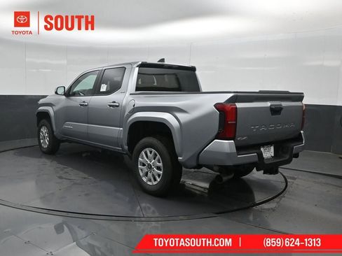New 2026 Toyota Tacoma SR5 AWD/4WD image 8