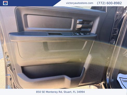 Used 2017 RAM 1500 Express w/ Black Ram 1500 Express Group RWD image 18