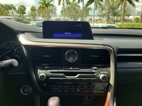 Used 2019 Lexus RX 350L FWD w/ Premium Package image 20