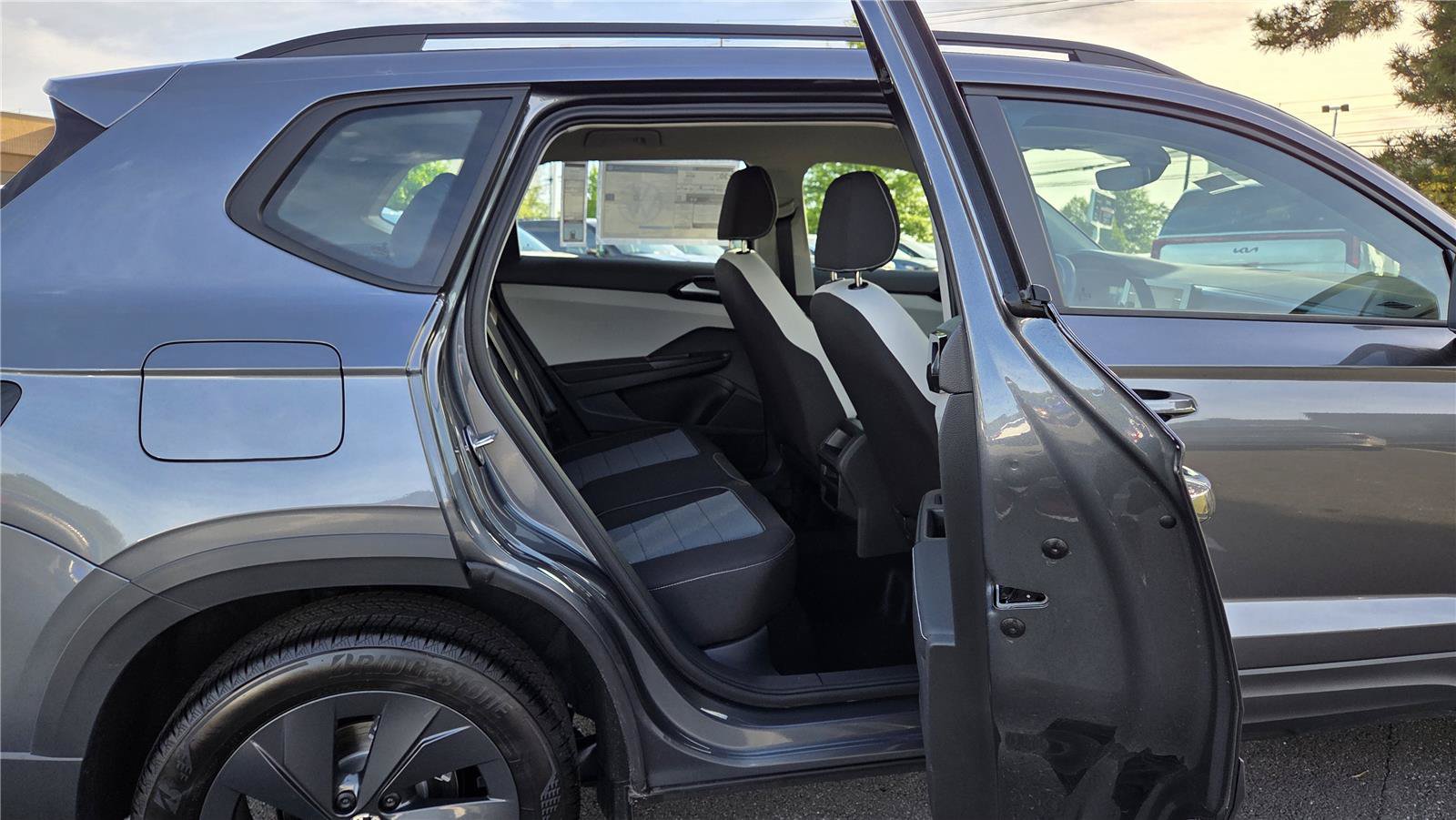 New 2027 Volkswagen Taos S FWD image 30