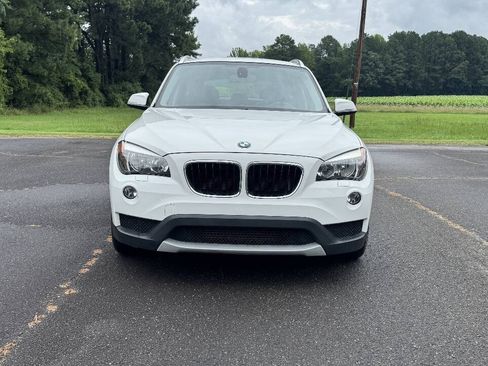 Used 2014 BMW X1 xDrive28i AWD/4WD image 3