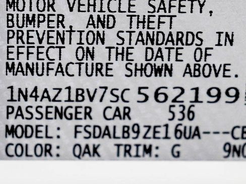 Used 2025 Nissan Leaf S FWD image 28