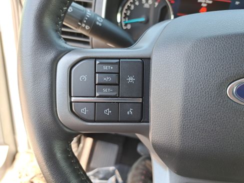 Used 2022 Ford F150 XLT w/ Equipment Group 302A High AWD/4WD image 17