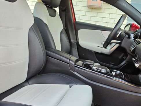 Used 2019 Mercedes-Benz A 220 4MATIC image 15