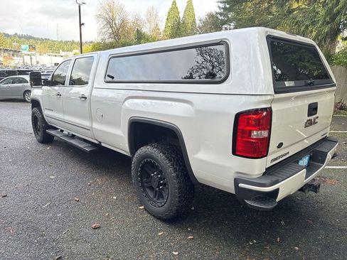 Used 2018 GMC Sierra 3500 Denali w/ Duramax Plus Package image 7