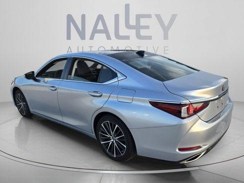 Used 2022 Lexus ES 350 w/ Premium Package FWD image 3