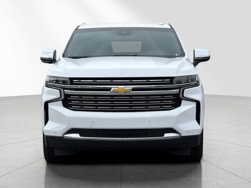 Used 2023 Chevrolet Suburban Premier AWD/4WD image 9