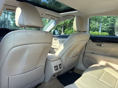 Used 2013 Lexus ES 350 w/ Luxury Pkg FWD image 11