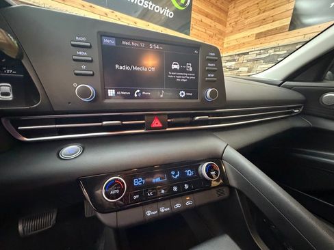 Certified 2023 Hyundai Elantra SEL w/ Cargo Package image 17