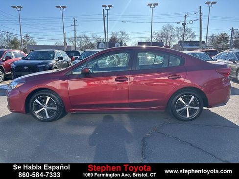 Used 2019 Subaru Impreza 2.0i Premium image 4
