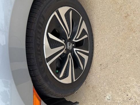 Used 2016 Honda Civic EX-T image 12
