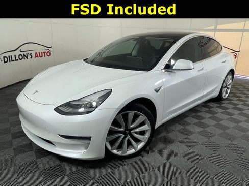 Used 2020 Tesla Model 3 Long Range image 1