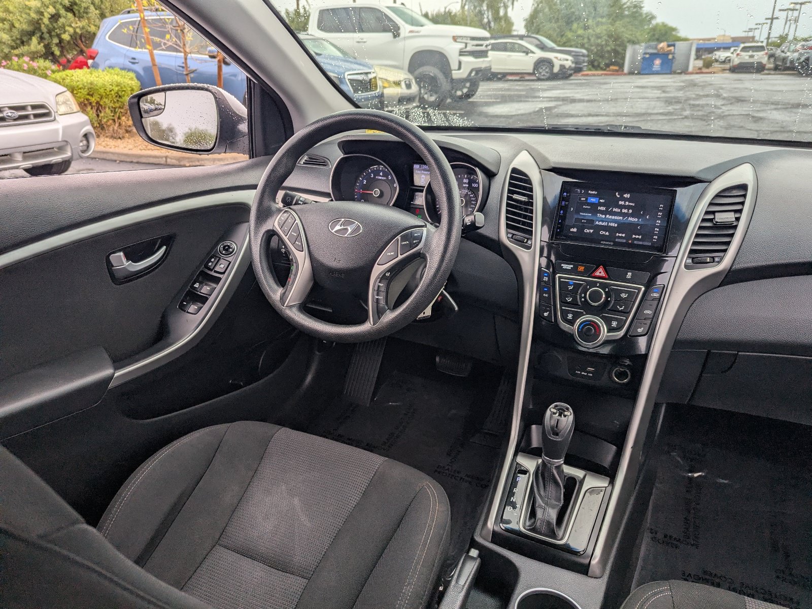 Used 2016 Hyundai Elantra GT FWD image 14