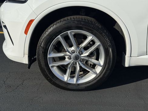 Used 2024 Dodge Durango GT image 9