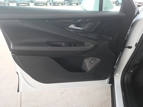 New 2026 Chevrolet Blazer EV LT image 26