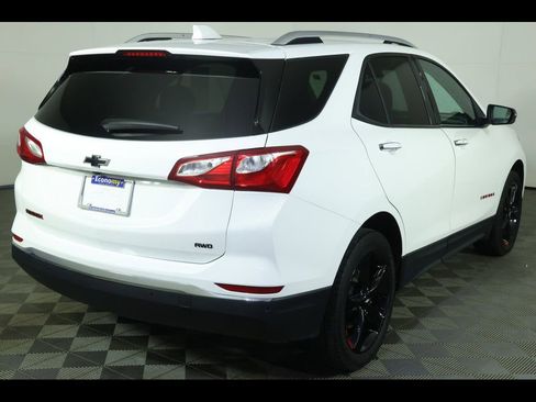 Used 2021 Chevrolet Equinox Premier w/ Redline Edition AWD/4WD image 13