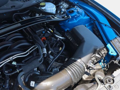 Used 2021 Ford Mustang GT Premium w/ Equipment Group 401A RWD image 14