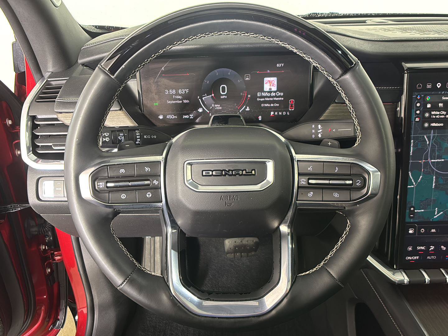 Used 2025 GMC Acadia Denali w/ Super Cruise Package AWD/4WD image 29