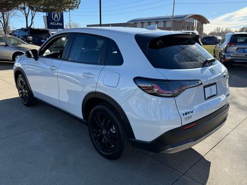 Certified 2026 Honda HR-V Sport image 7