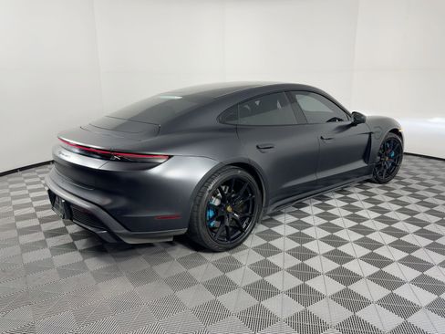 Certified 2022 Porsche Taycan GTS image 9