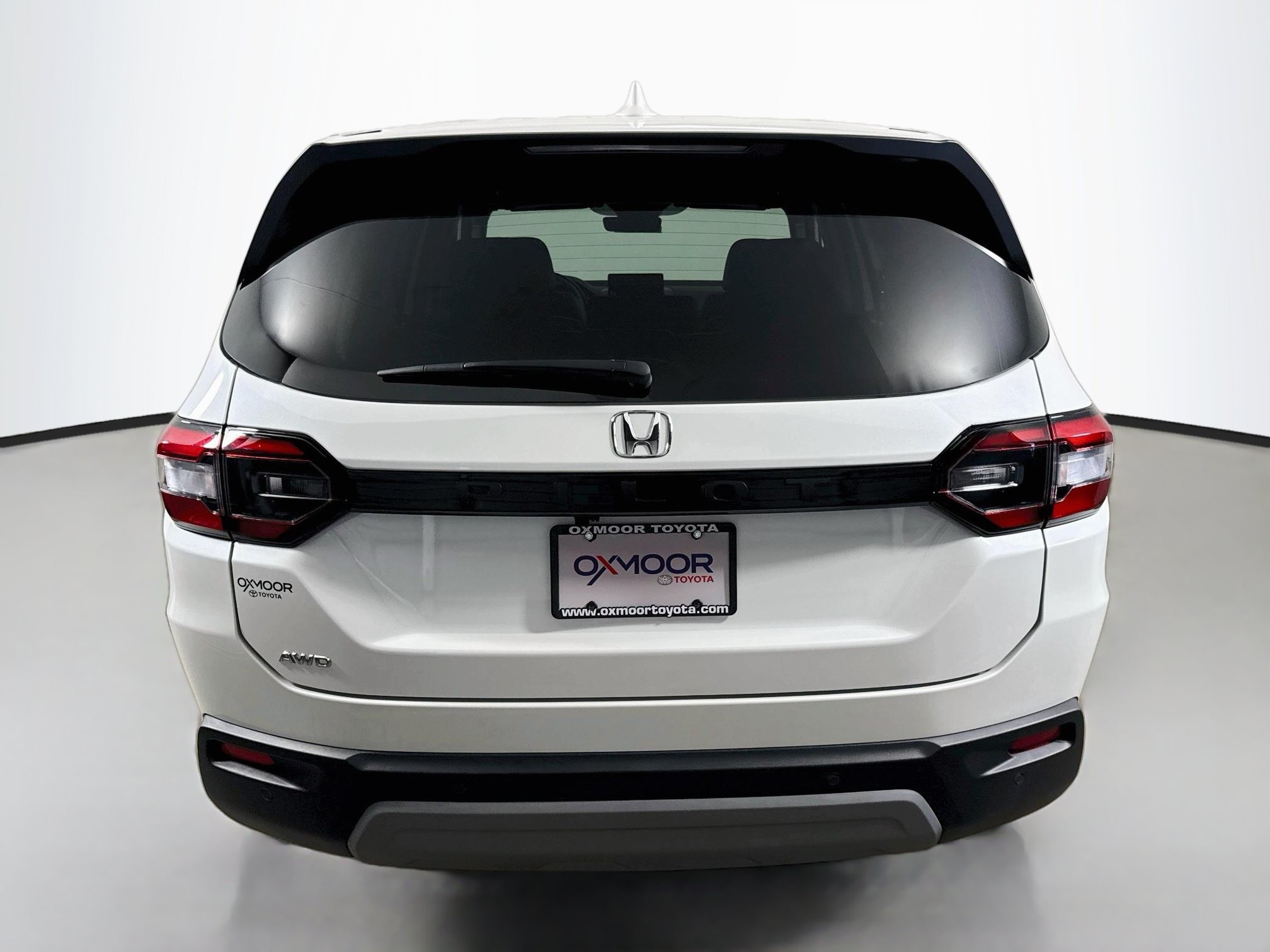 Used 2025 Honda Pilot EX-L image 6