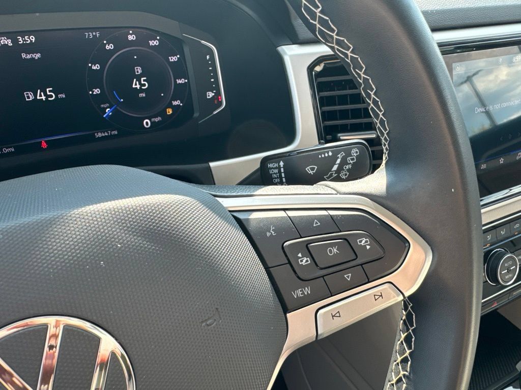 Used 2023 Volkswagen Atlas SE w/ Panoramic Sunroof Package FWD image 16