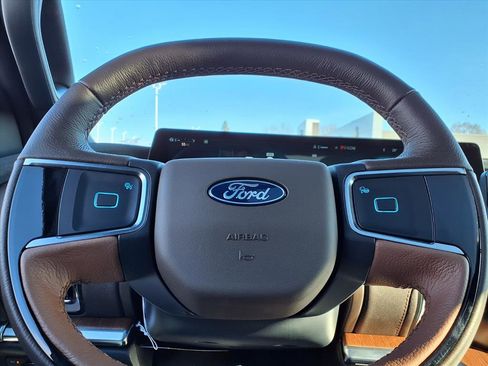 New 2025 Ford Expedition King Ranch image 30