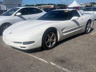 Used 2002 Chevrolet Corvette Coupe w/ Preferred Equipment Group2