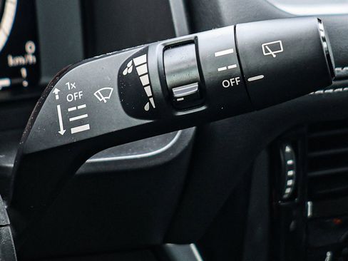 New 2025 Nissan Rogue SL image 22