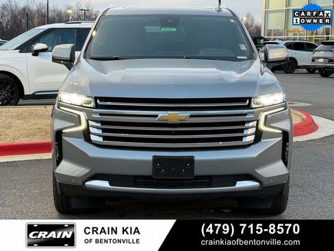 Used 2023 Chevrolet Tahoe High Country AWD/4WD image 2