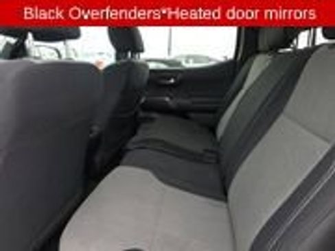 Used 2020 Toyota Tacoma TRD Off-Road w/ Technology Package image 11